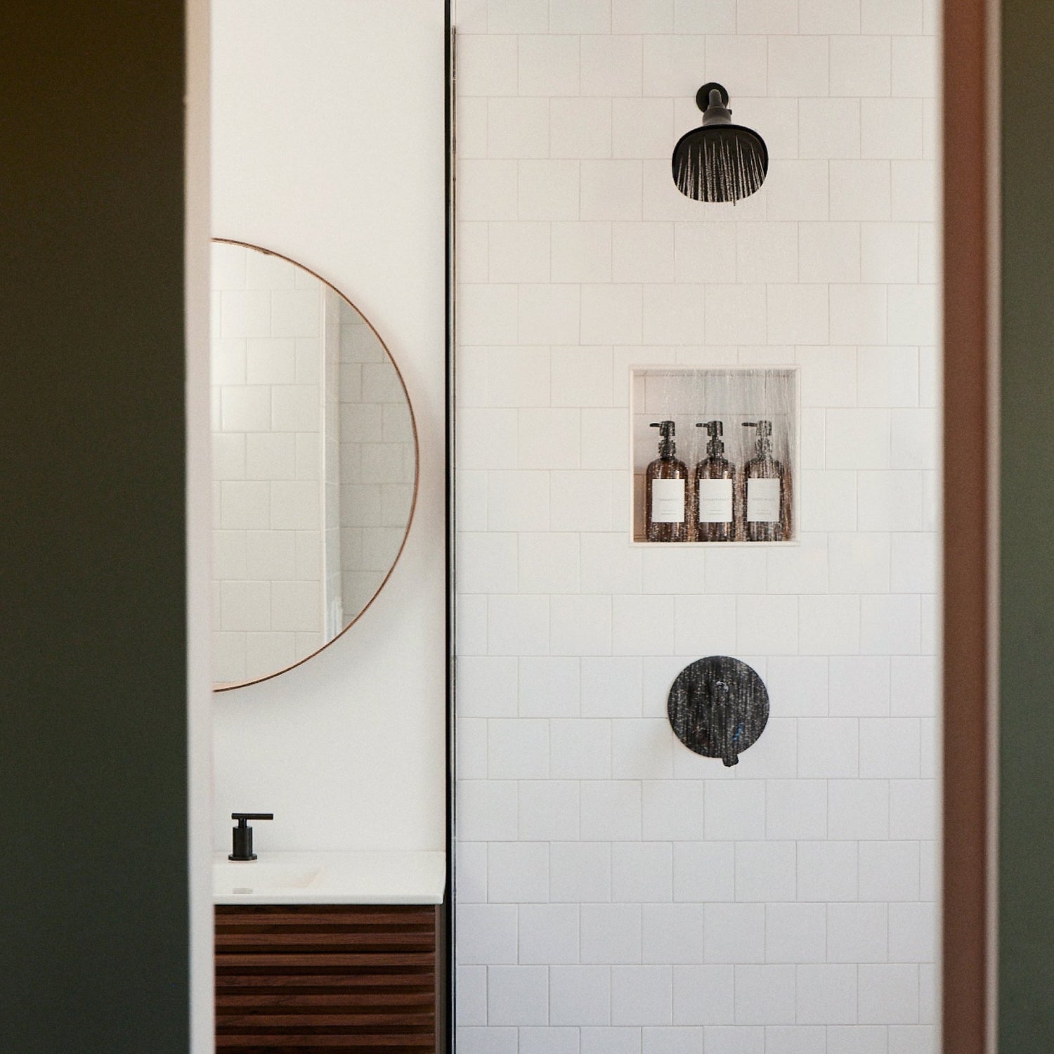 Filtered Showerhead | Lifestyle, In a modern bathroom