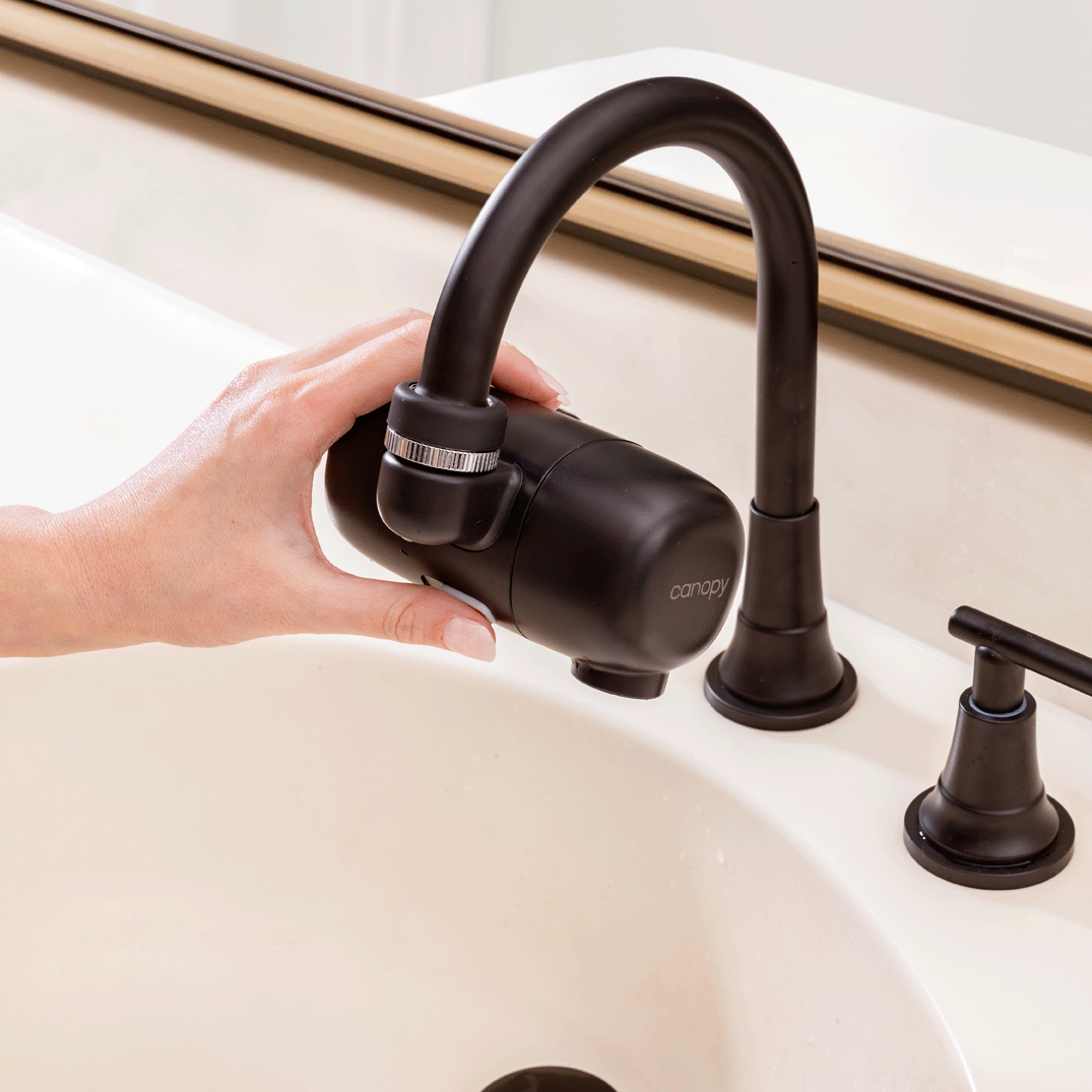 Faucet Filter in Black filter replacement GIF